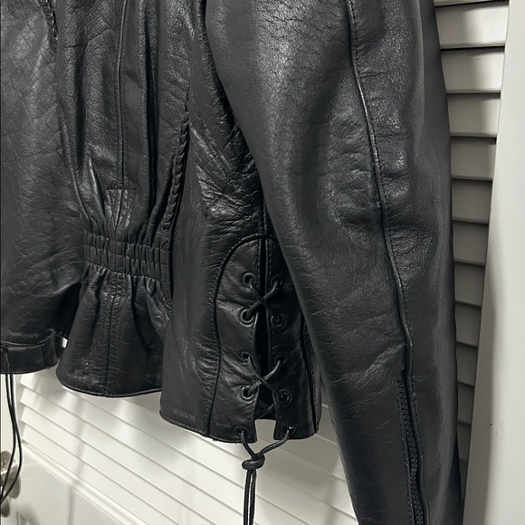 Interstate Leather brand Black Leather Motorcycle Jacket with Braiding Detail - Picture 4 of 7